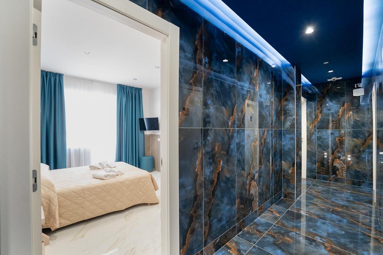 Pc Boutique H Loggia, By Clapa Group Hotel Napoli Exterior foto